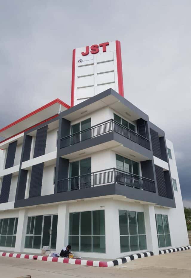 ผลงานป้ายทาวเวอร์ บราเธอร์