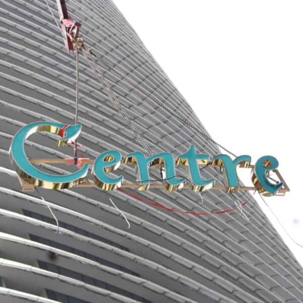 รีวิวผลงานป้าย GCP PRESTIGE ป้ายอาคารสูง อักษรไฟออกหน้าบนอาคารสูง