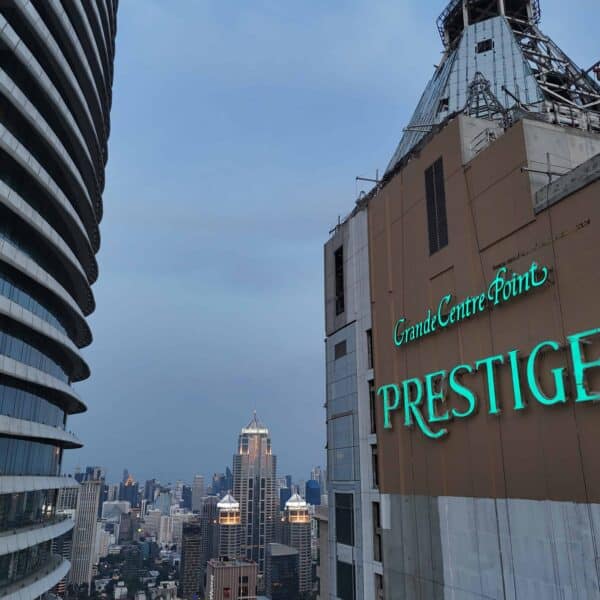 รีวิวผลงานป้าย GCP PRESTIGE ป้ายอาคารสูง อักษรไฟออกหน้าบนอาคารสูง